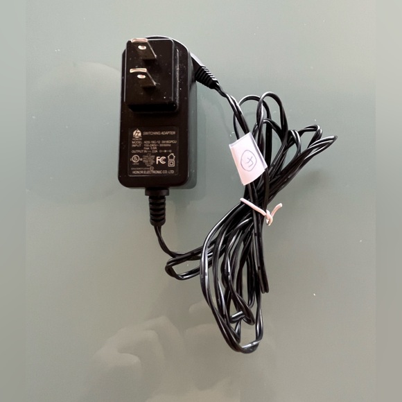 Honor ADS-18C-12N Switching Adapter Power Supply Transformer Output 12V 1.5A - Picture 8 of 8